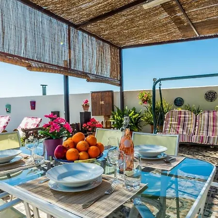 Casita De Madera By Ruralidays * Ardales